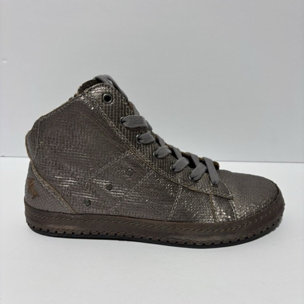 OTBT Women’s Round Trip Grey Pewter Sneakers, Size 7 M